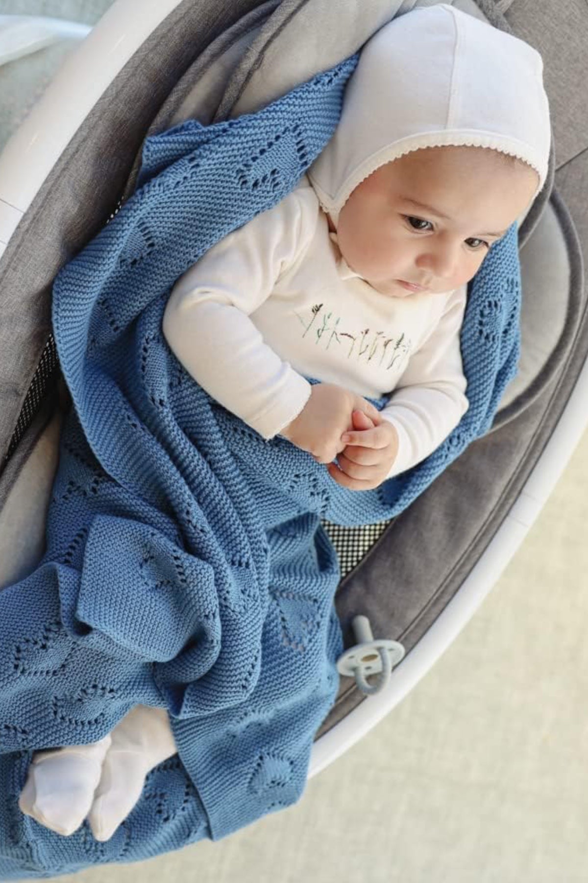 Kız Ve Erkek Bebek Için Örgü Bebek Battaniyesi Ajurlu Kalp Mavi - battani.co