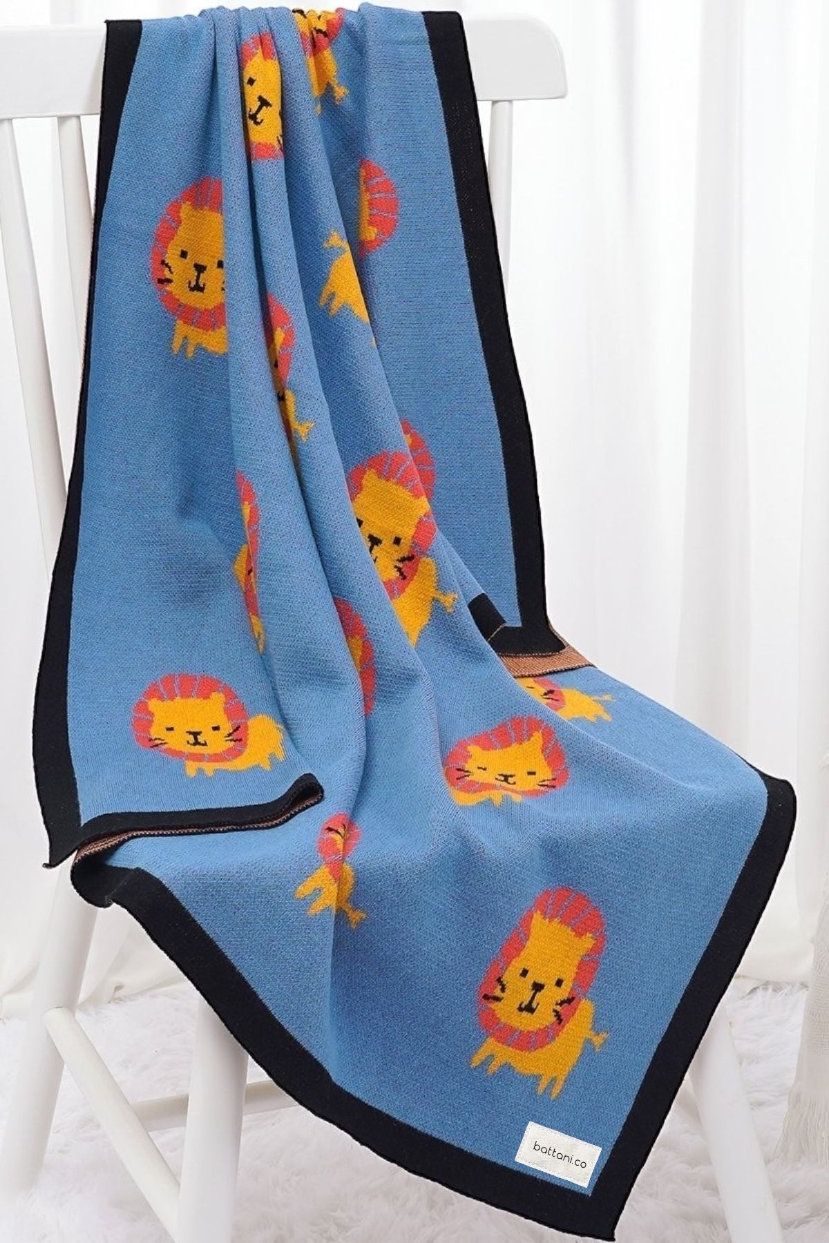 Kız Ve Erkek Bebek Için Triko Örgü Bebek Battaniyesi Mavi Aslan 90cm X110cm - battani.co